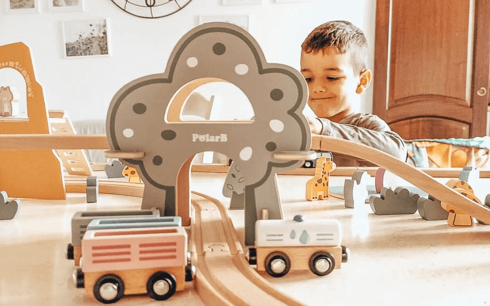 Viga Toys: giochi in legno per bambini - Blog - Borgione Centro Didattico