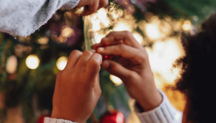 Perché si fa l’albero di Natale? Origini, tradizioni e addobbi