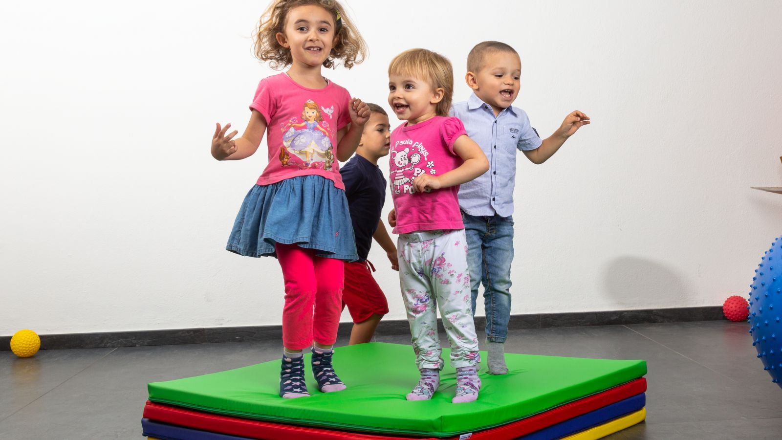 Psicomotricità - Percorso Psicomotorio Per Bambini - anche in casa