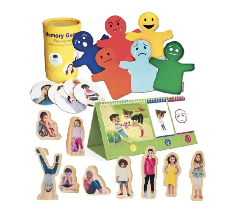 kit di giochi per bambini per promuovere l'attività sociale