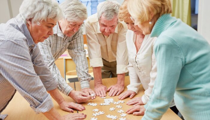Attività cognitive per anziani: esercizi utili per allenare la memoria