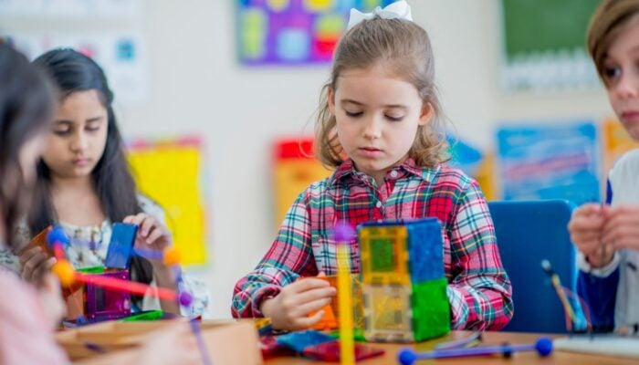 Geometria per Scuola Primaria: Giochi Matematici