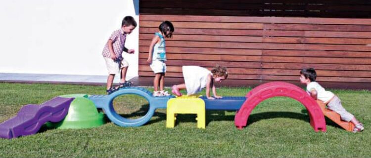 giochi accoglienza infanzia percorso motorio borgione