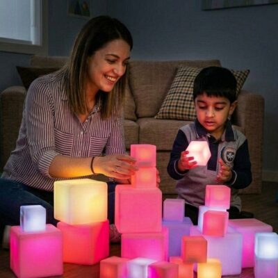 6 attività di regolazione nei bambini con i cubi luminosi